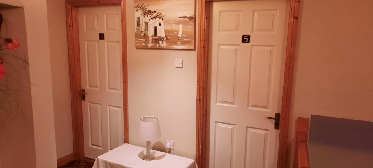 Conn Oriel B&B Tralee Exteriör bild