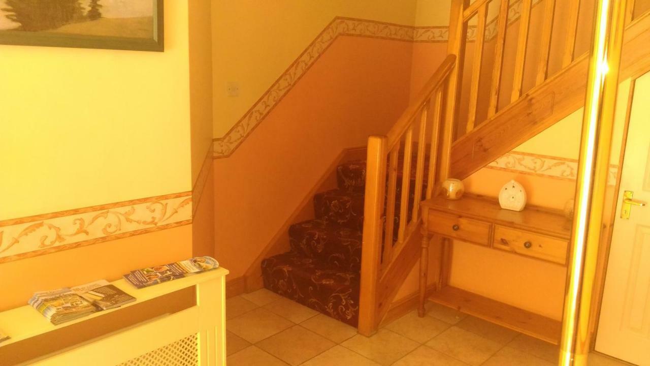 Conn Oriel B&B Tralee Exteriör bild
